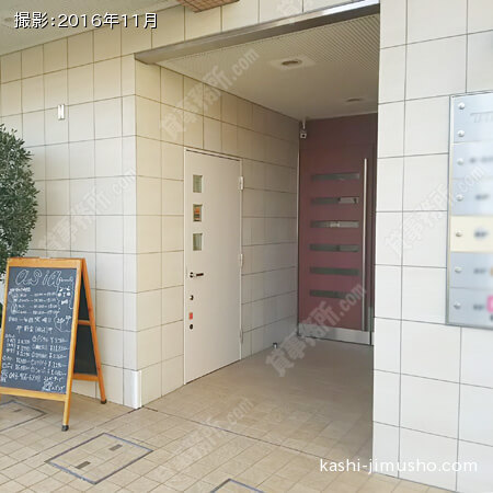 ビル入口