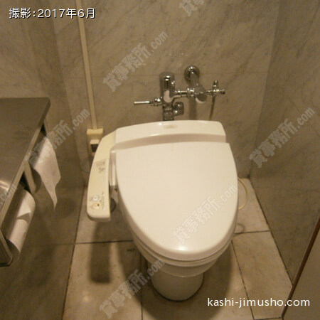 男性トイレ②