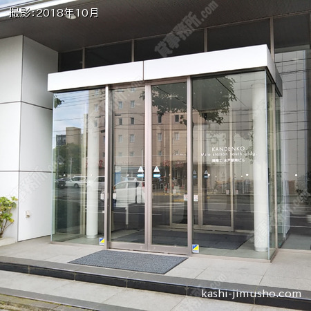 ビル入口 ビル入口