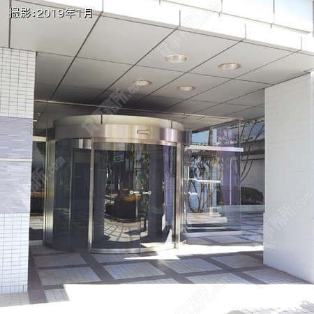 ビル入口