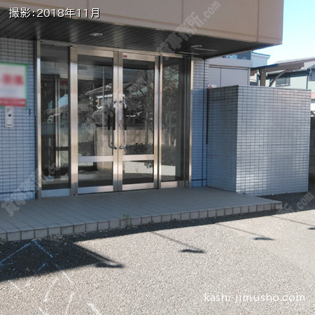 ビル入口