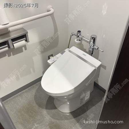 男性トイレ