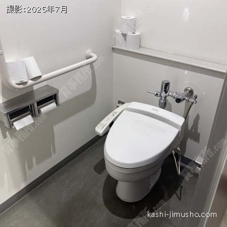 男性トイレ