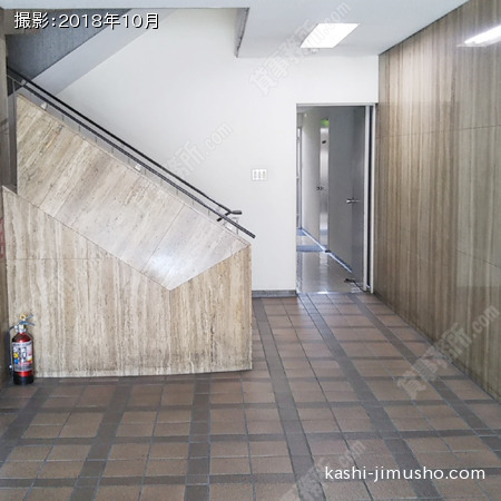 エントランスホール