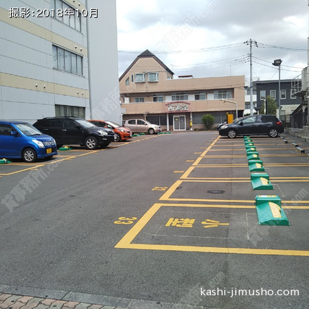 周辺環境(隣接したコインパーキング)