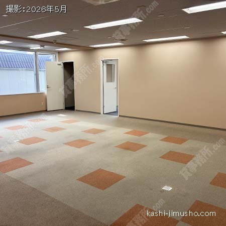 貸室内(2階52.85坪)