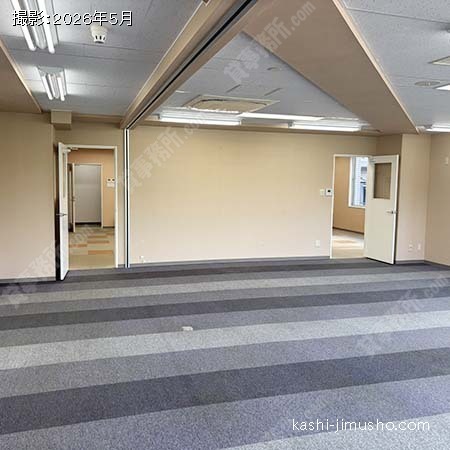 貸室内(2階52.85坪)