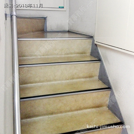 共用階段
