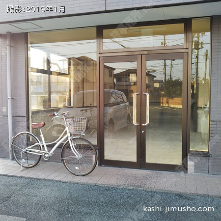 1階貸室入口