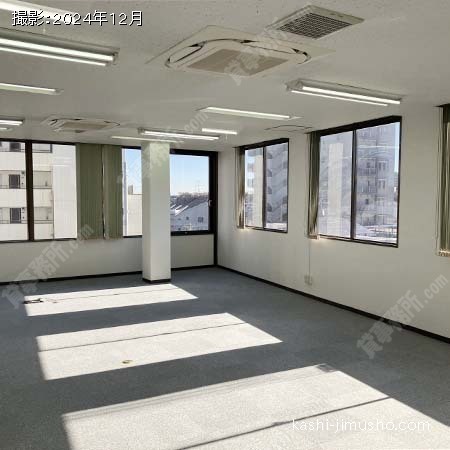 貸室内(5階1号室)