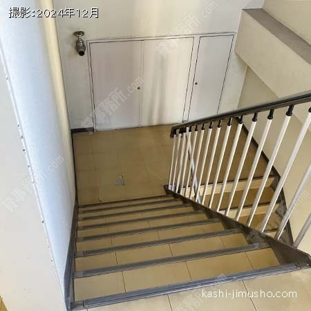 共用階段