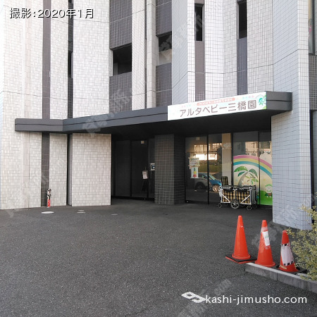 ビル入口(テナント)