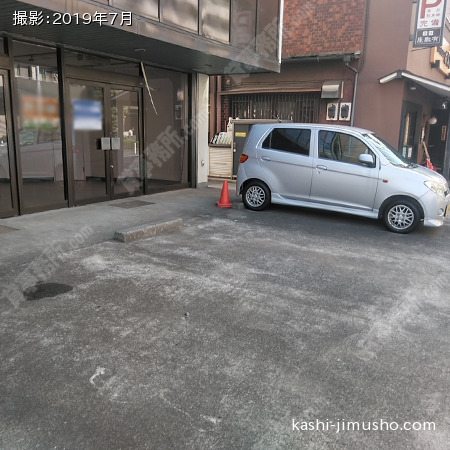 駐車スペース