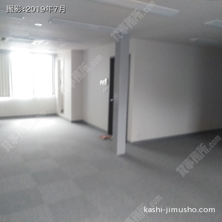 貸室内(102号室)