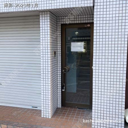 ビル入口