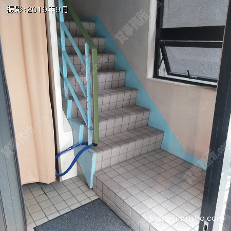 共用階段