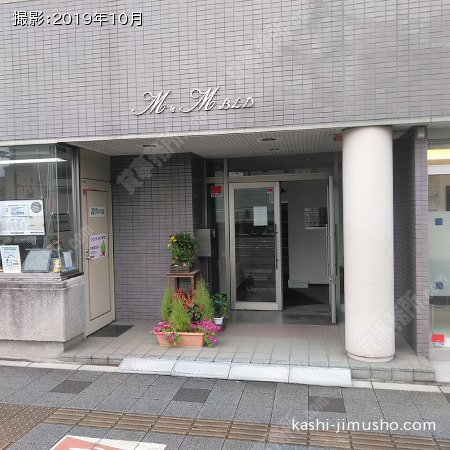 ビル入口