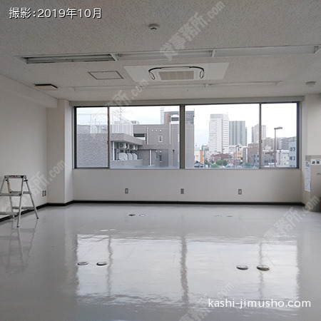 貸室内(3階302号室)