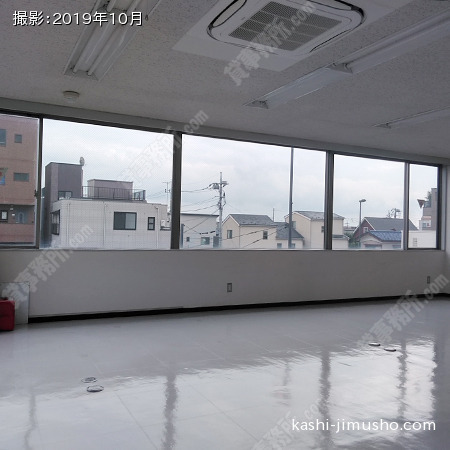 貸室内(3階302号室)