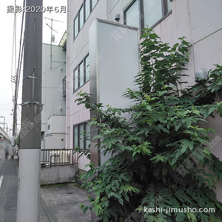 外看板 外看板