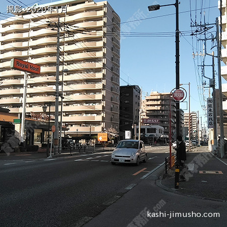 前面道路(中山道) 前面道路(中山道)