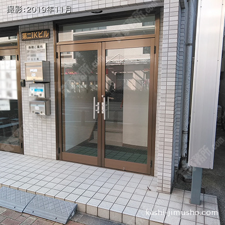 ビル入口