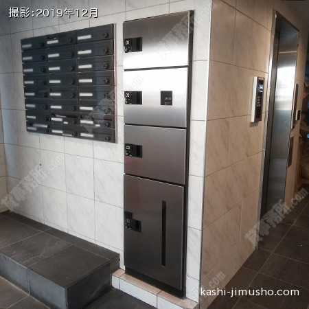 宅配ボックス
