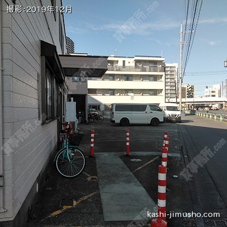 ビル前面
