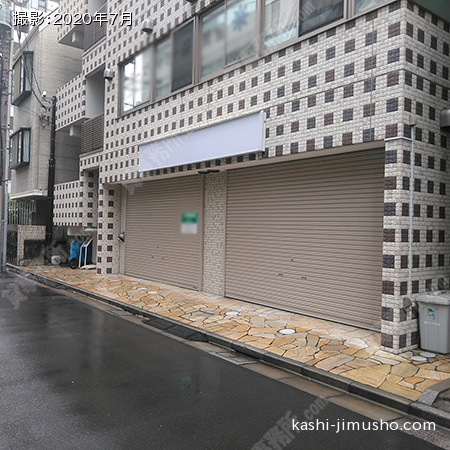 ビル前面