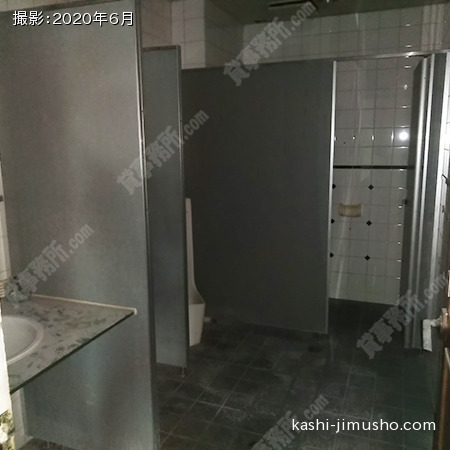 男性トイレ 男性トイレ