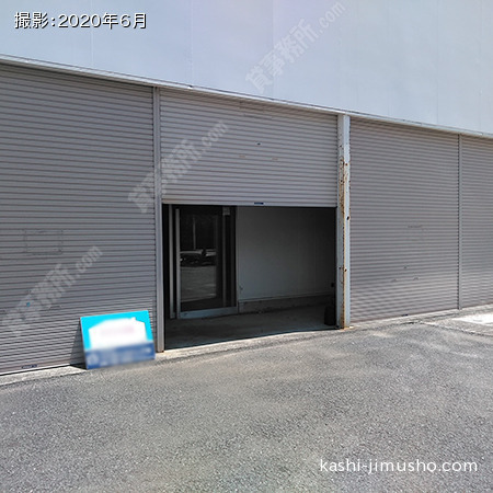 建物入口