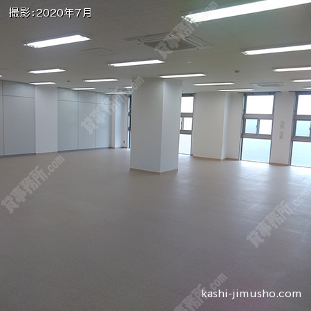 貸室内(3階302号室）