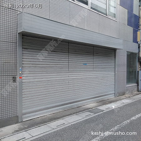 駐車場入口