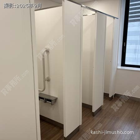男性トイレ