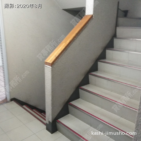 共用階段 共用階段