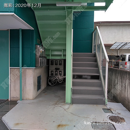 共用階段