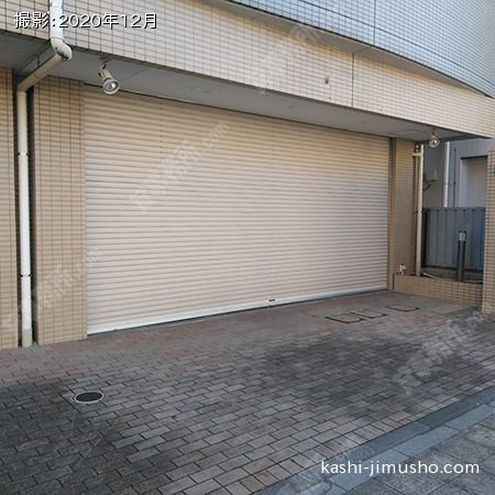 貸室前面(1階102号室）