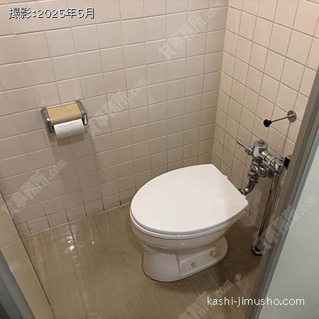 男性トイレ(7階）