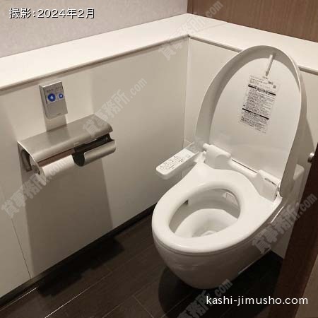 男性トイレ