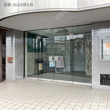 ビル入口