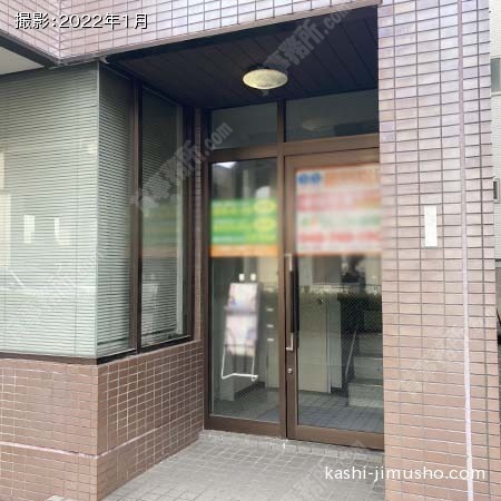 ビル入口