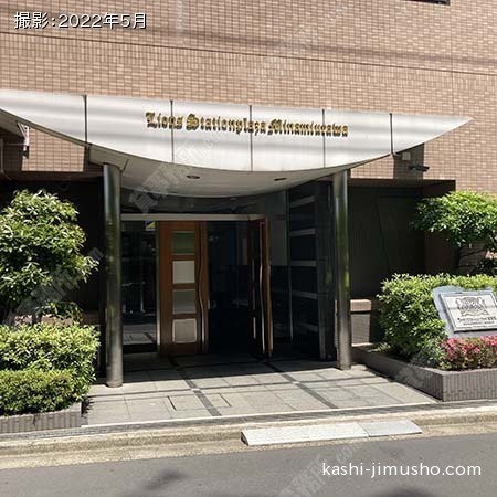 建物入口(住居区画）