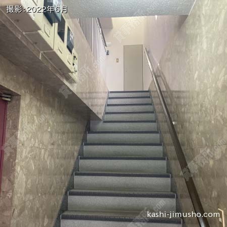 共用階段