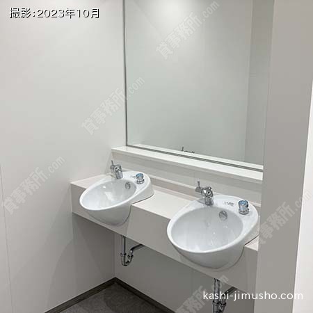 女性トイレ