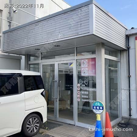 建物入口
