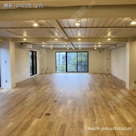 貸室内(3階2号室)