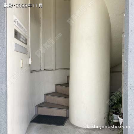 共用階段 共用階段