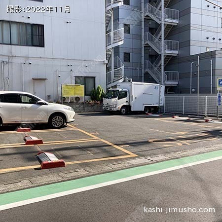 周辺環境:時間貸駐車場 周辺環境:時間貸駐車場