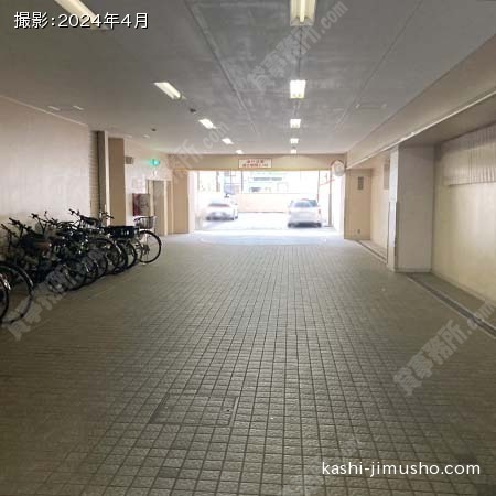 駐車場動線 駐車場動線