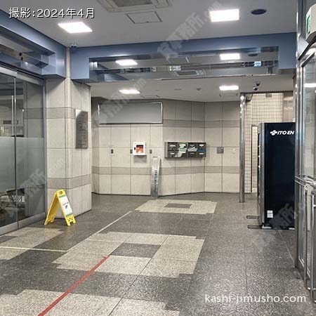 エントランス エントランス